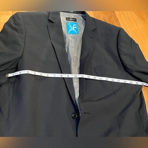 Sharp Marc Ecko Suit - Picture 8 of 14